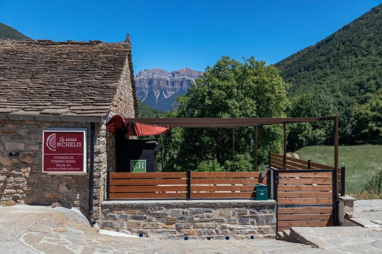 Affittacamere La Borda De Chelis Broto Esterno foto